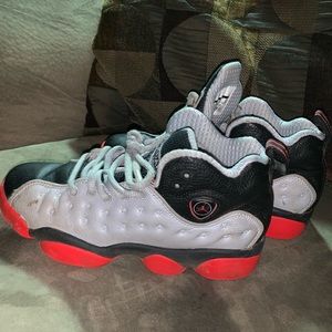 Nike Jordan Flight Pump Sneaker Grey Red Black 4